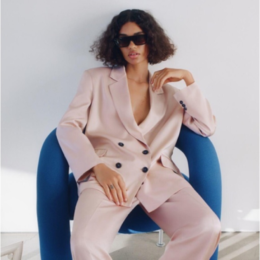 Zara Satin Effect STRAIGHT BLAZER W/ POCKETS Shoulder Pads Pink Size S NEW